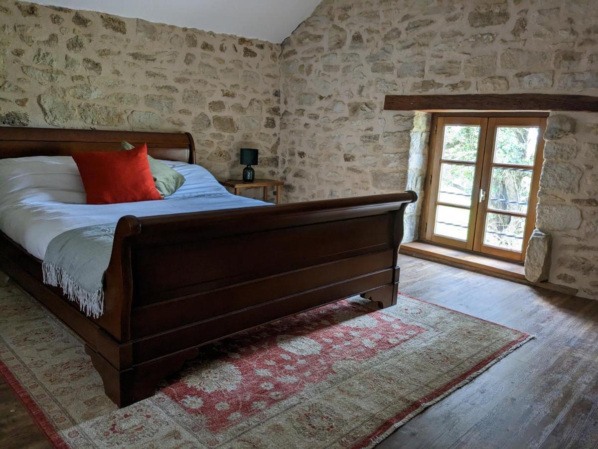3 Self-Contained Gites With Pool And Games Room Saint-Georges-de-Noisne Exterior photo